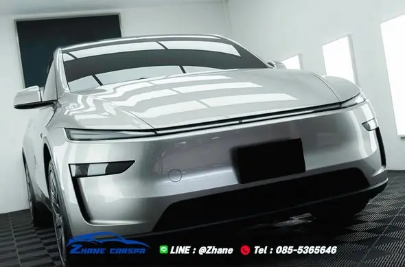 Tesla Model YL สีเงินหน้ารถเงาฉ่ำ หลังเคลือบเรซิน Resin Prime & Proud และติดฟิล์มกันรอยแนวปะทะที่ Zhane Car Spa